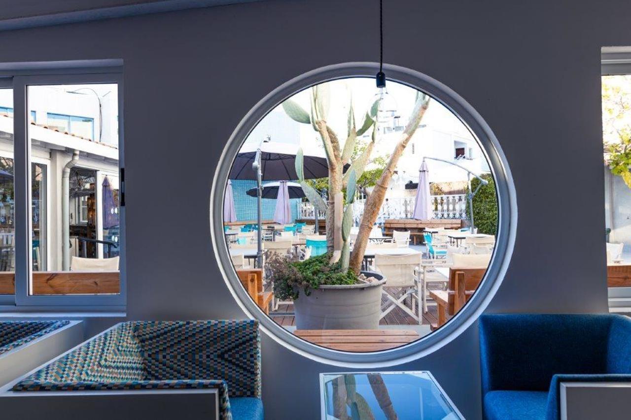 Nereus Hotel Paphos Ngoại thất bức ảnh