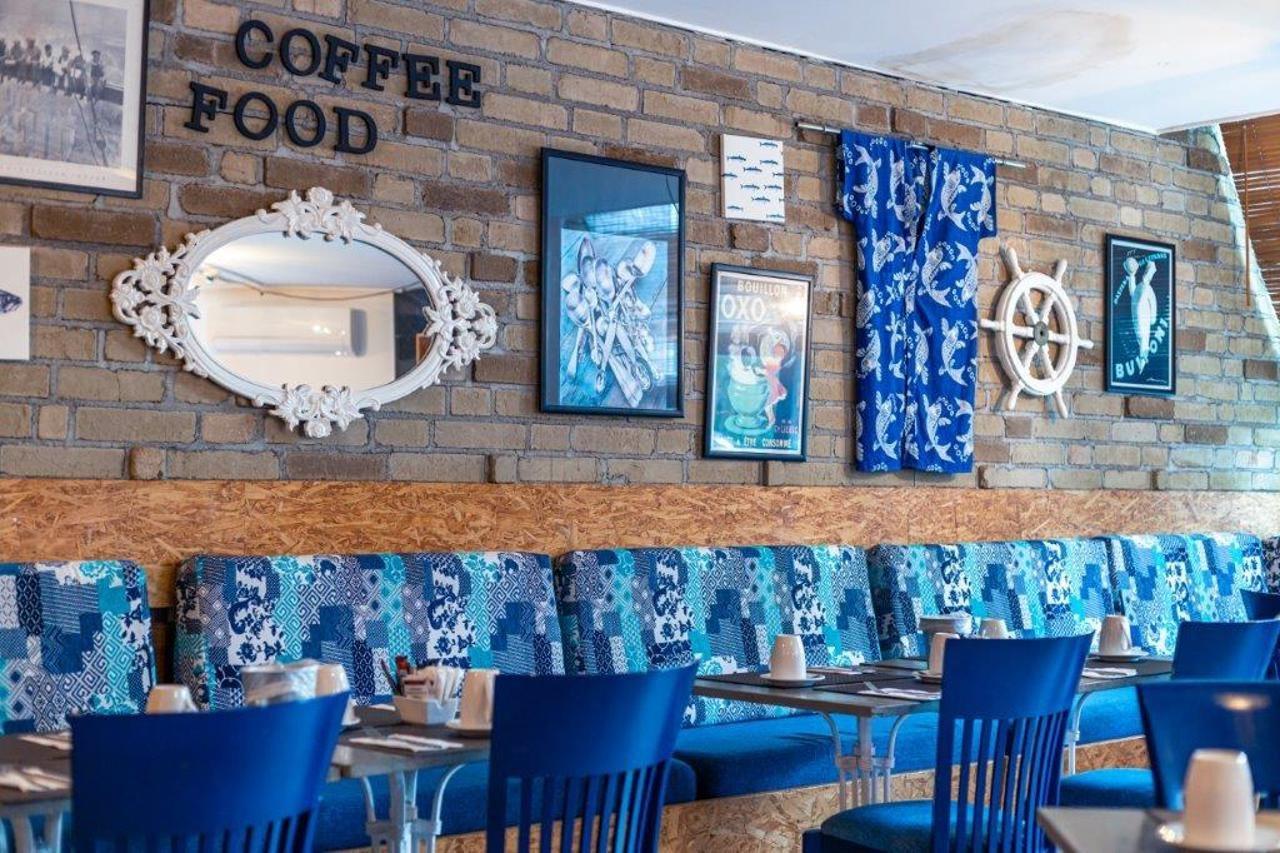 Nereus Hotel Paphos Ngoại thất bức ảnh