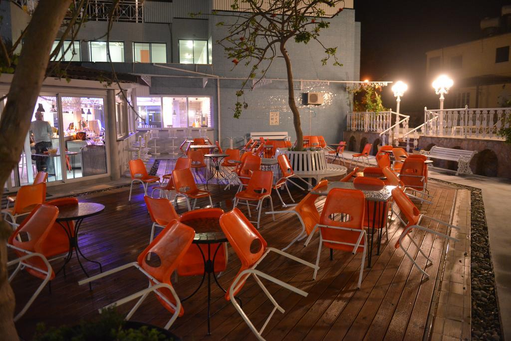 Nereus Hotel Paphos Ngoại thất bức ảnh